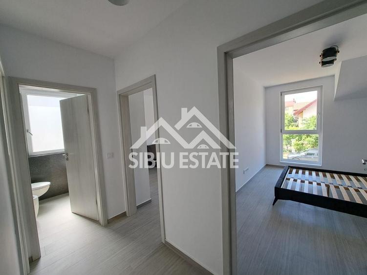 Casa la pret de apartament, 5 camere Sibiu Calea Cisnadiei - 3