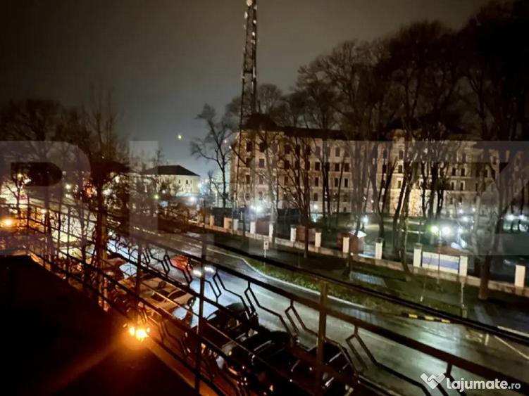 Apartament Universitate - Central, 3 camere, renovat - 8