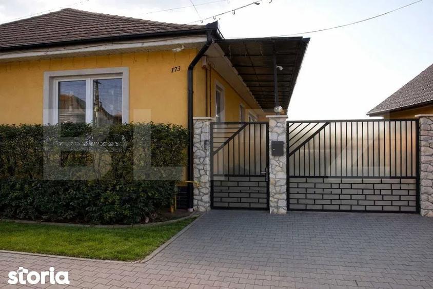 Doua case, o singura curte: Spatiul ideal pentru familia ta extinsa! - 2