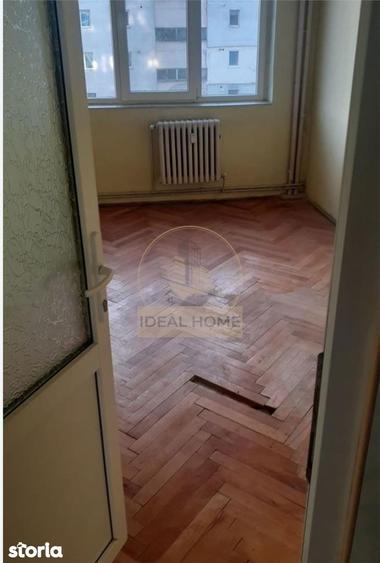 Apartament cu 2 camere decomandat în Alexandru cel Bun