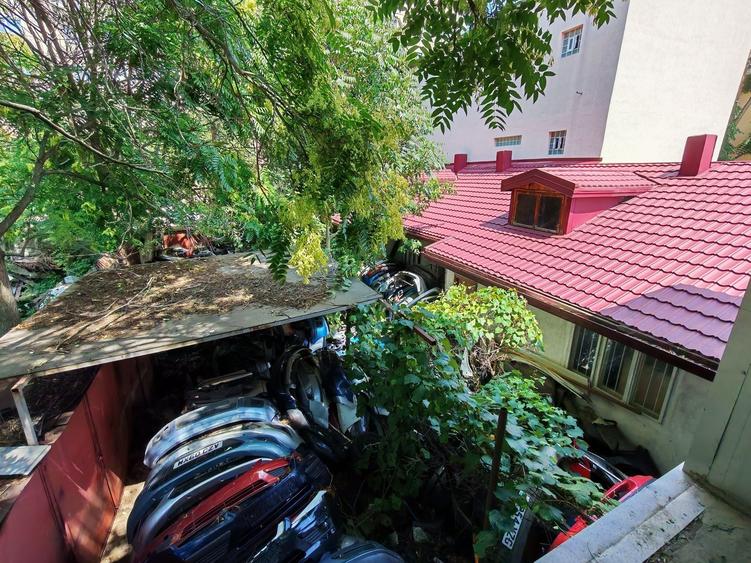 Casă cu 4 camere în Brâncoveanu