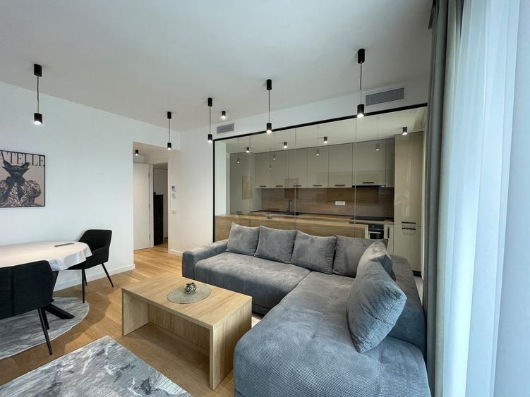 Apartament cu 2 camere decomandat, mobilat în Aviației