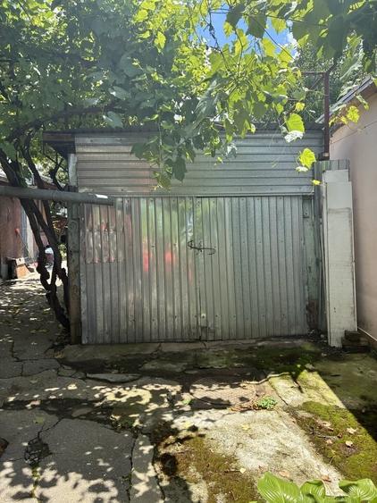 Casă cu 5 camere cu Teren 394 Mp în Pantelimon