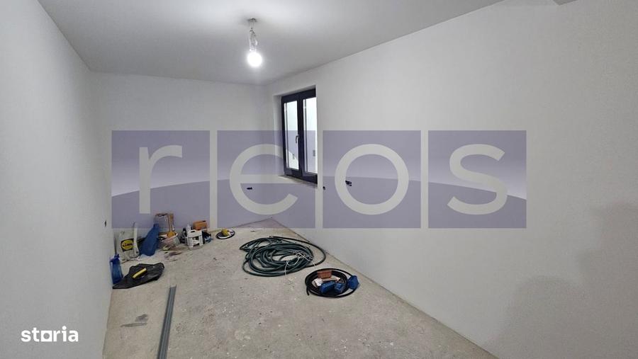 Vila D+2+M | 4 parcari private | 3 apartamente cu intrari separate - 7