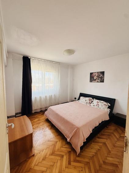 Chirie 2 camere - 6