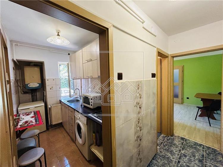 Apartament cu 2 camere nedecomandat în Cedonia