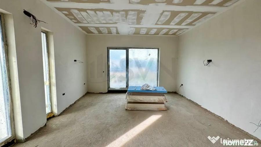 Casă cu 3 camere cu Teren 350 Mp în Tunari