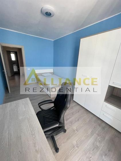 Apartament cu 3 camere semidecomandat în Vitan-Bârzești