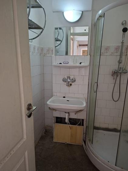 Apartament cu 4 camere decomandat în 1 Mai