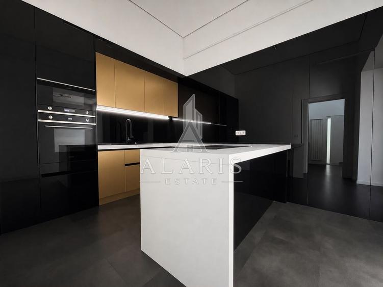 Apartament cu 5 camere circular, mobilat în P-ța Maria