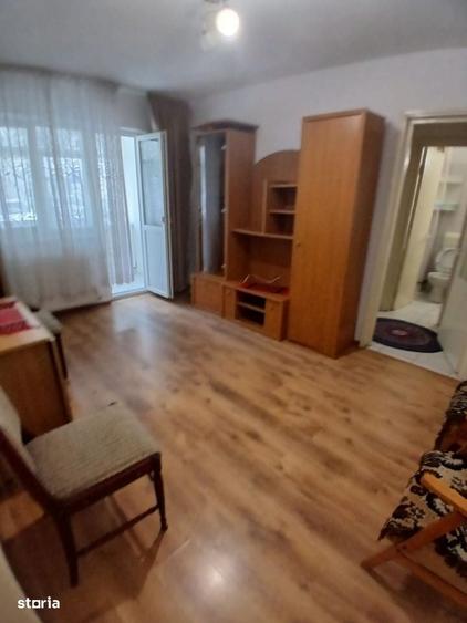 Apartament cu 2 camere semidecomandat în Cornișa