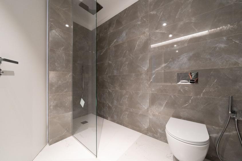 Apartament cu 3 camere decomandat, mobilat în Floreasca