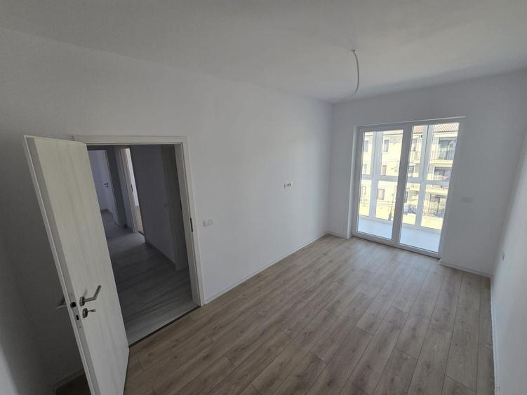 Apartament cu 2 camere decomandat în Giroc