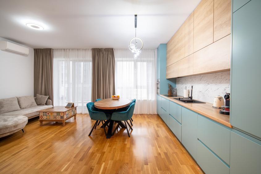 Apartament cu 3 camere, mobilat în 1 Mai