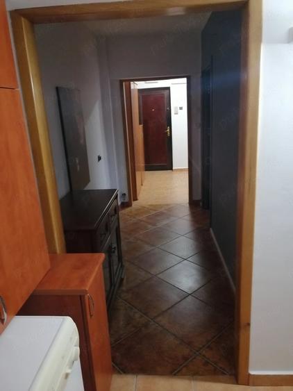 Apartament cu 3 camere decomandat în Ultracentral
