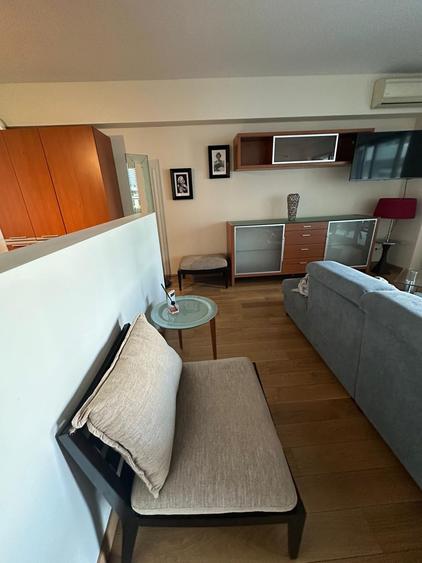 Apartament cu 2 camere decomandat în Barbu Văcărescu