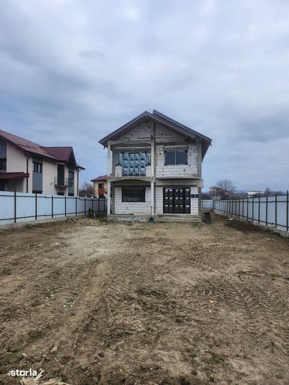 Vila in Serbanesti cu 5 camere - 5