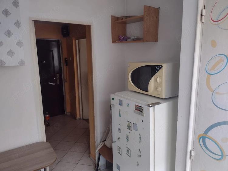Vand garsoniera decomandata, 28 mp, Sector 3, bloc reabilitat - 5