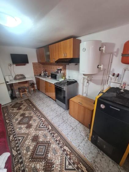 Casa de vanzare, cu 3 camere, 84 mp, zona Cicoarei - 9