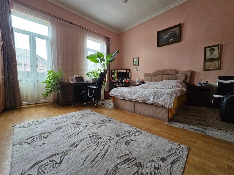 Apartament in Vila Interbelica - Monument Istoric - Calea Victoriei - 11
