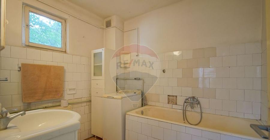 Casa saseasca de renovat, cu teren, ?cheii Bra?ovului - 12