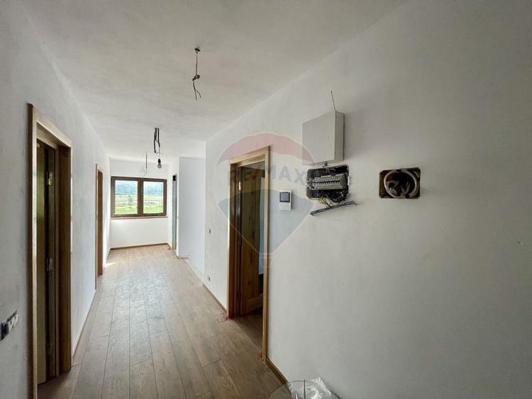 Casa / Vila in Sat Nou / Panciu - 17