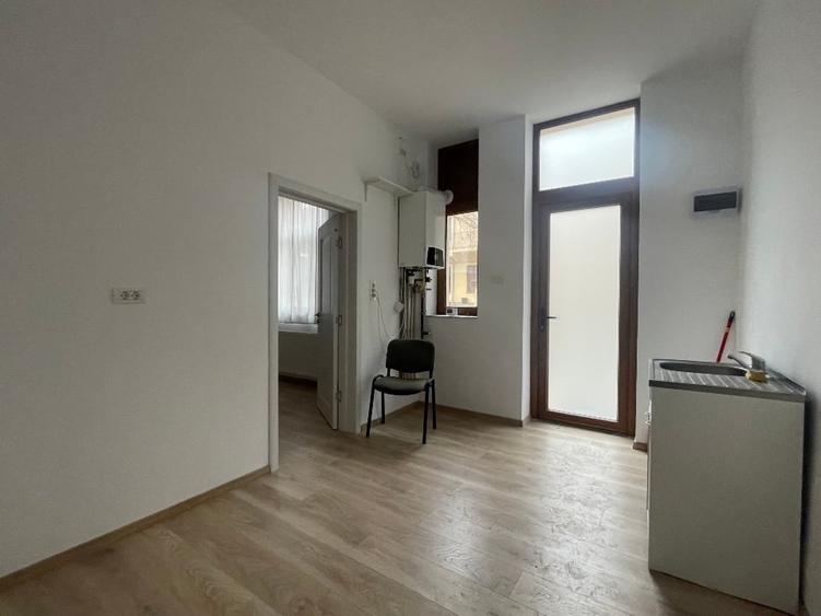 Spațiu birou ultracentral -NOU, centrală proprie pe gaz - 6