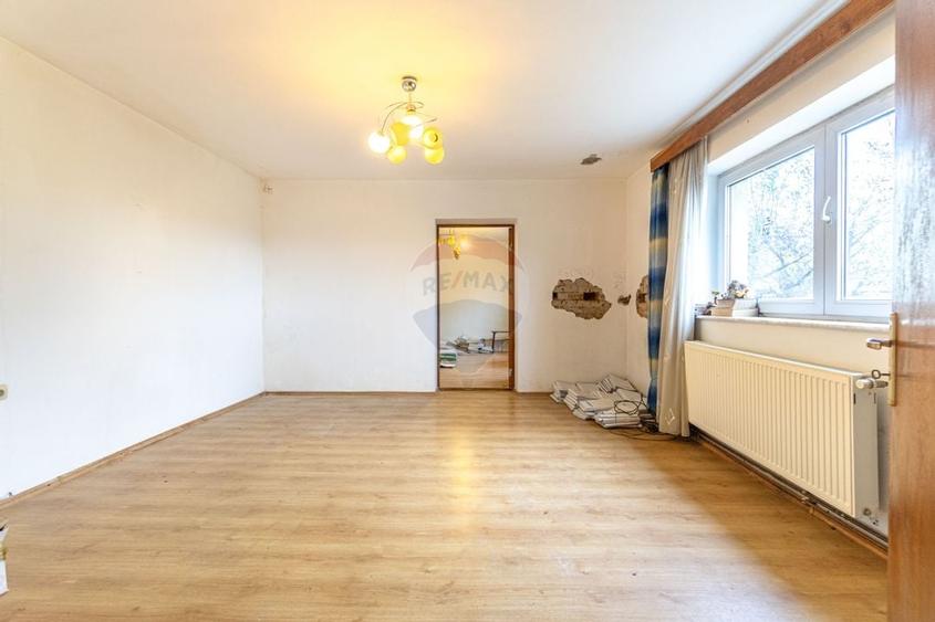 Casa individuala cu doua unitati locative. Zona Horia-Closca-Crisan - 17