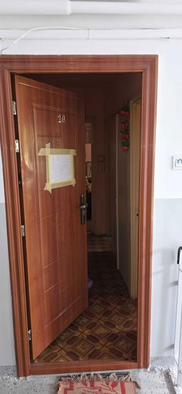 Apartament de vanzare - 5