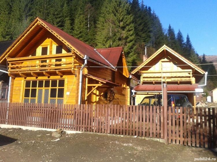 Casă cu 4 camere cu Teren 2000 Mp în Vale