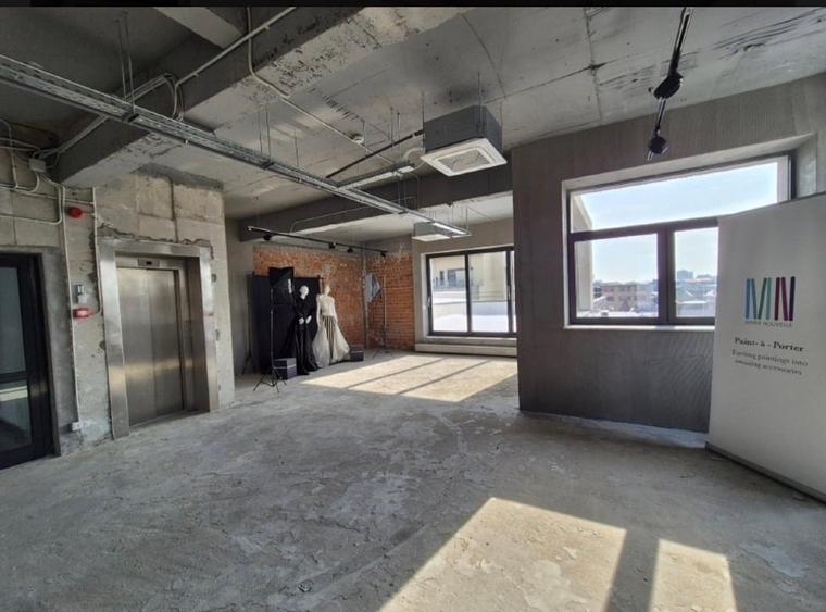 Cladire comercial sau birouri complet renovata - 5