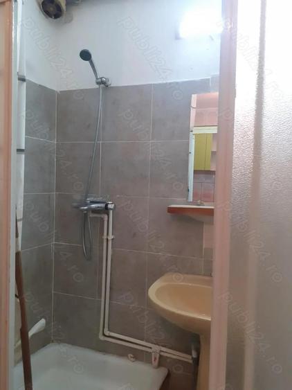 Inchiriere Camera de Camin, et.1, mobilata si utilata, supr. 20,mp. str. Celulozei, Zona Viziru 2 - 11