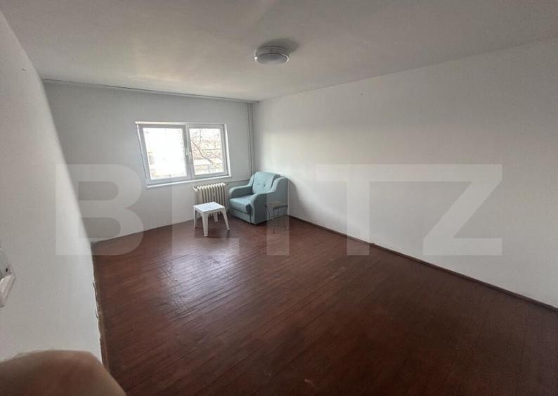 Apartament de vanzare, 3 camere, 70 mp, zona Iosia, Oradea - 2