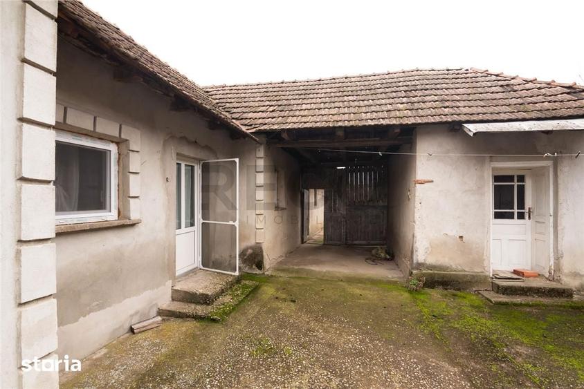 RECO Casa cu 4 camere in Burzuc - 9