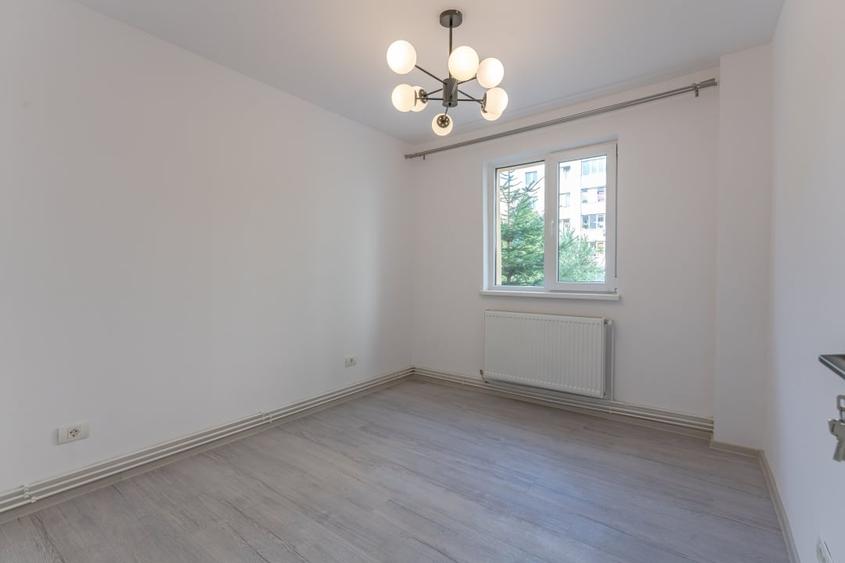 Apartament cu 2 camere semidecomandat în Astra