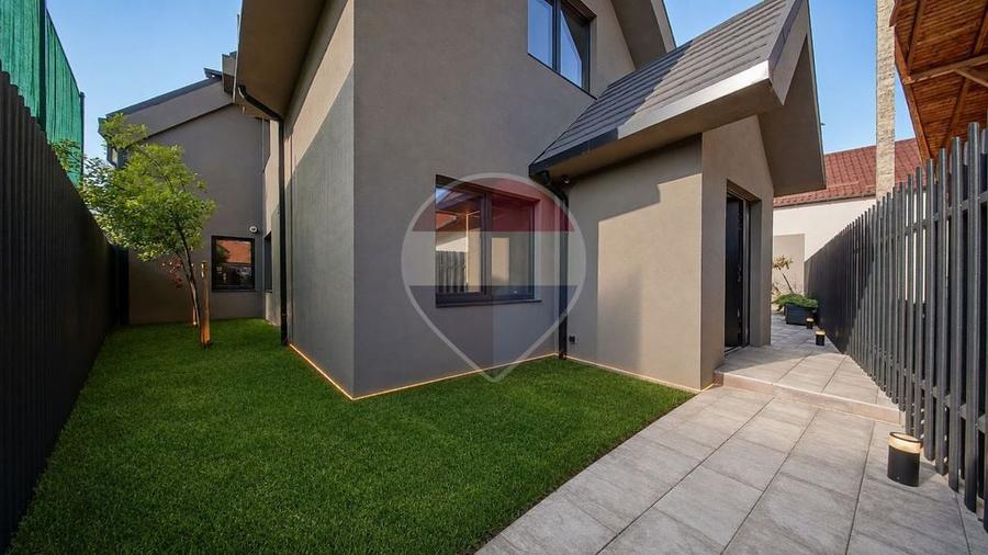 Casă cu 3 camere cu Teren 230 Mp în Bartolomeu