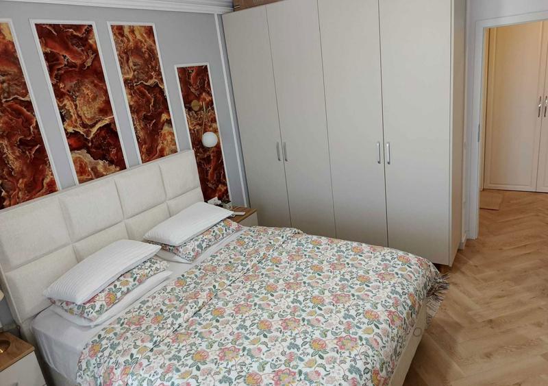 PROPIETAR vand Apartament 2 Camere + Parcare - 4