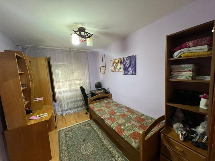 Ap. 3 camere de inchiriat Centru - 7