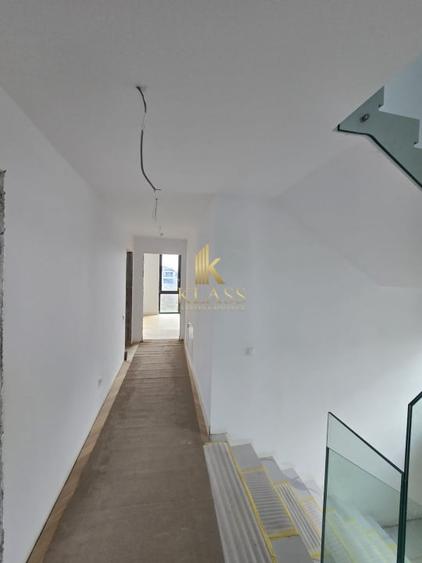 Vila 7 camere cu terasa panoramica Tunari de Vanzare - 9