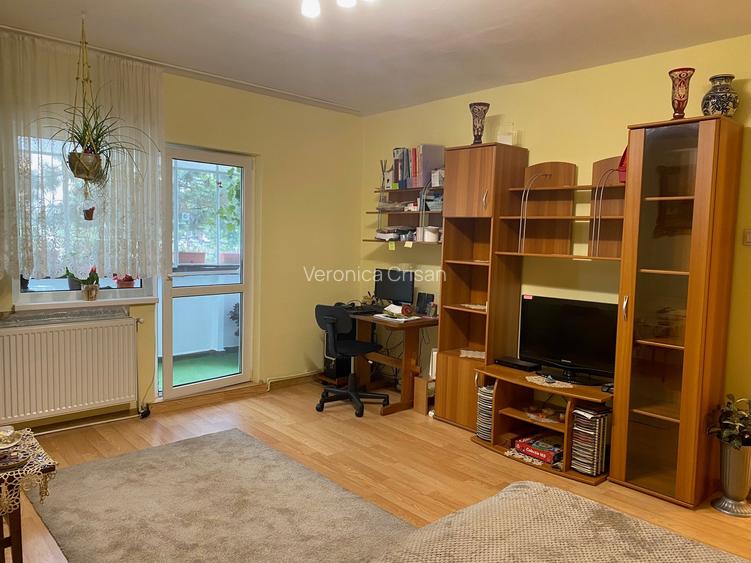 Apartament 2 camere Marasti, str. Nasaud, zona FSPAC, decomandat