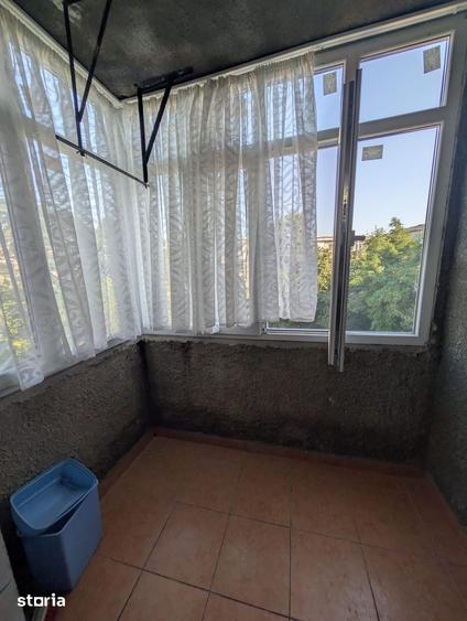 Apartament cu 3 camere decomandat în Mărășești
