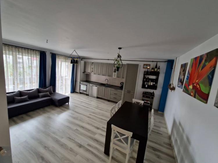 Apartament cu 2 camere decomandat în Florești — fotografia 1