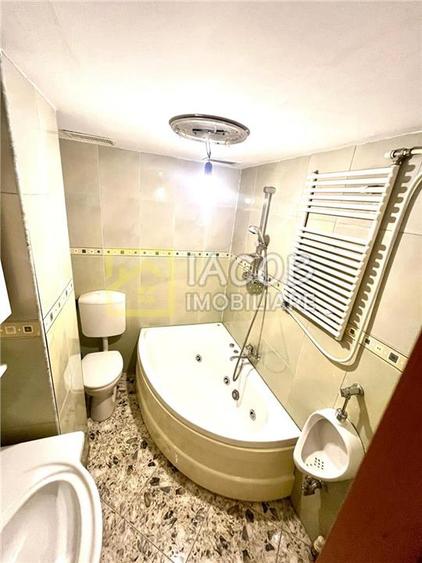 Apartament 3 camere decomandate, etaj 1, str. Narciselor 15, Bacau - 13