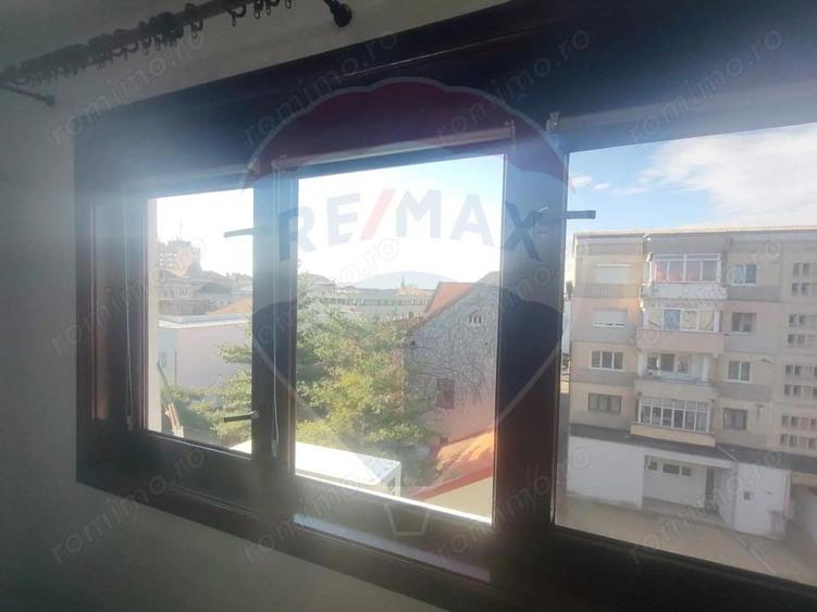 Apartament cu doua camere de vanzare - 5