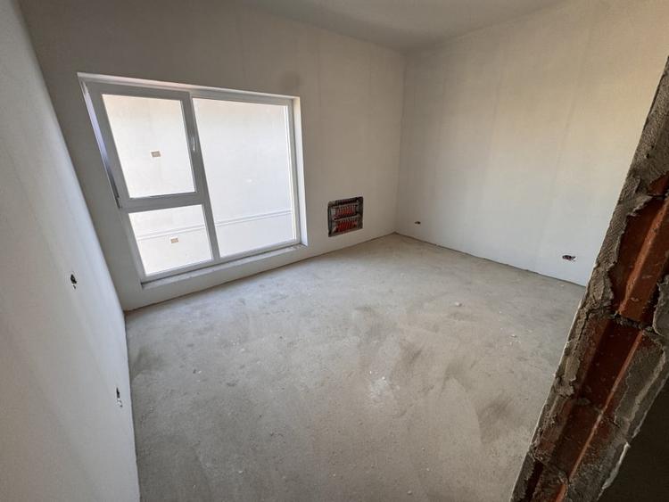 DIRECT DEZVOLTATOR, TOATE UTILITATILE, PREMIUM, IZOLAT FONIC - 8