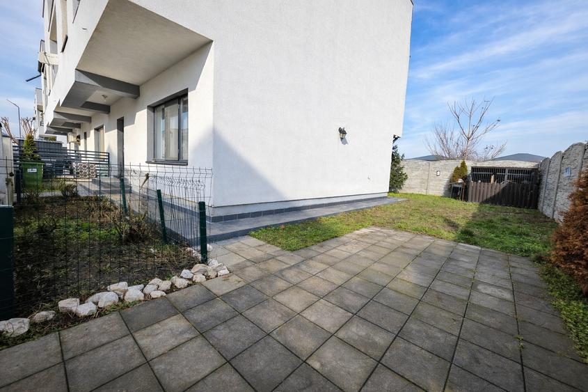 Vila 4camere,mobilat si utilat complet, la 2 pasi de București,aproape de scoala - 11