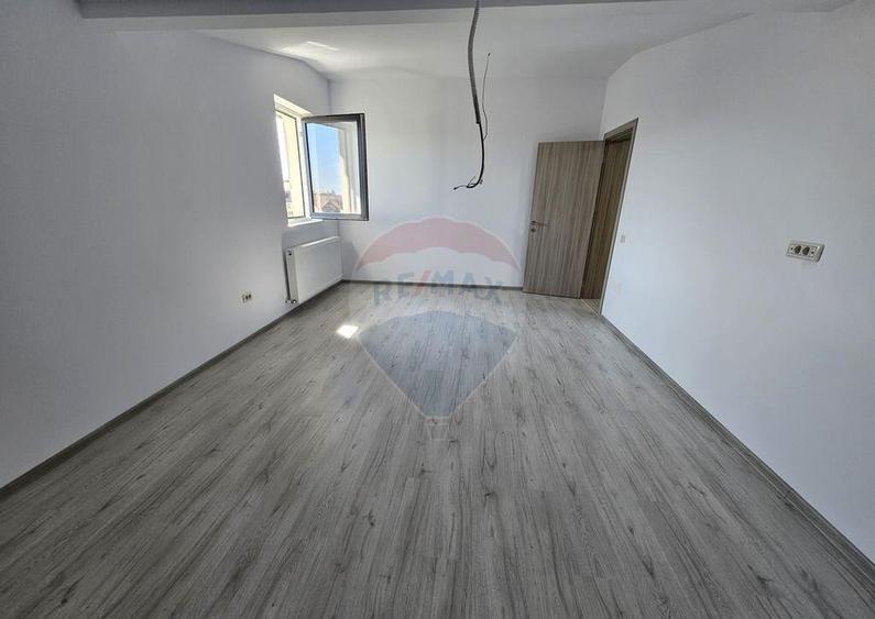 Apartament 4 camere 115.7 mp cu terasa , loc parcare si b... - 14