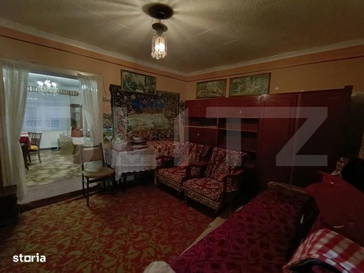 Casa cu 4 camere, baie, bucatarie, anexe, pivnita, teren 1000 mp - 2