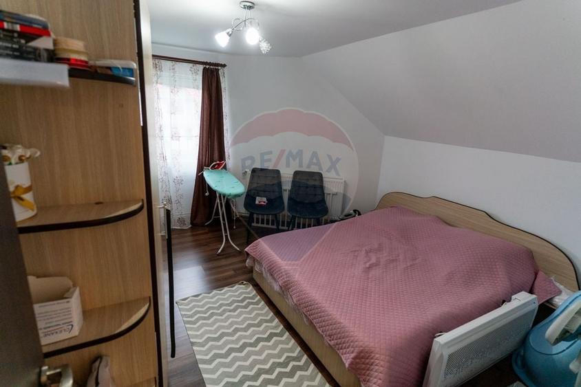 Casa / Vila deosebita de vanzare, Hateg jud. Hunedoara - 16