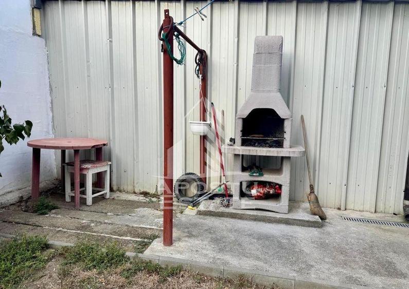 Apartament 2 camere,la casa,curte comuna,zona Dambovita - 24